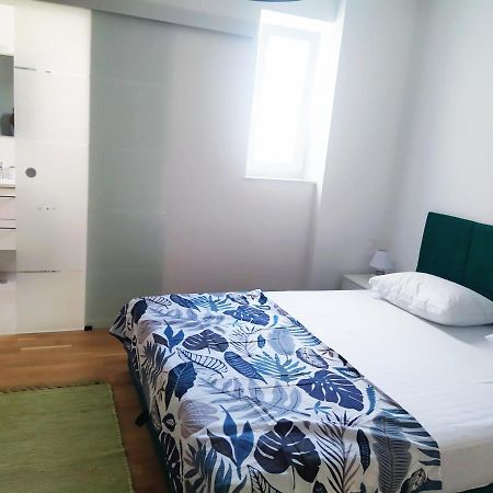 New Luxury 3 Bedroom 4 Air Conditioners Задар Екстер'єр фото